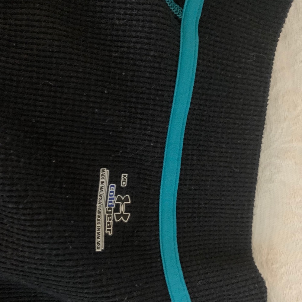 Long sleeve work out top